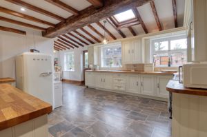 Kitchen/Diner- click for photo gallery